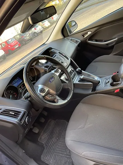 Ford Focus 2014 photo 4