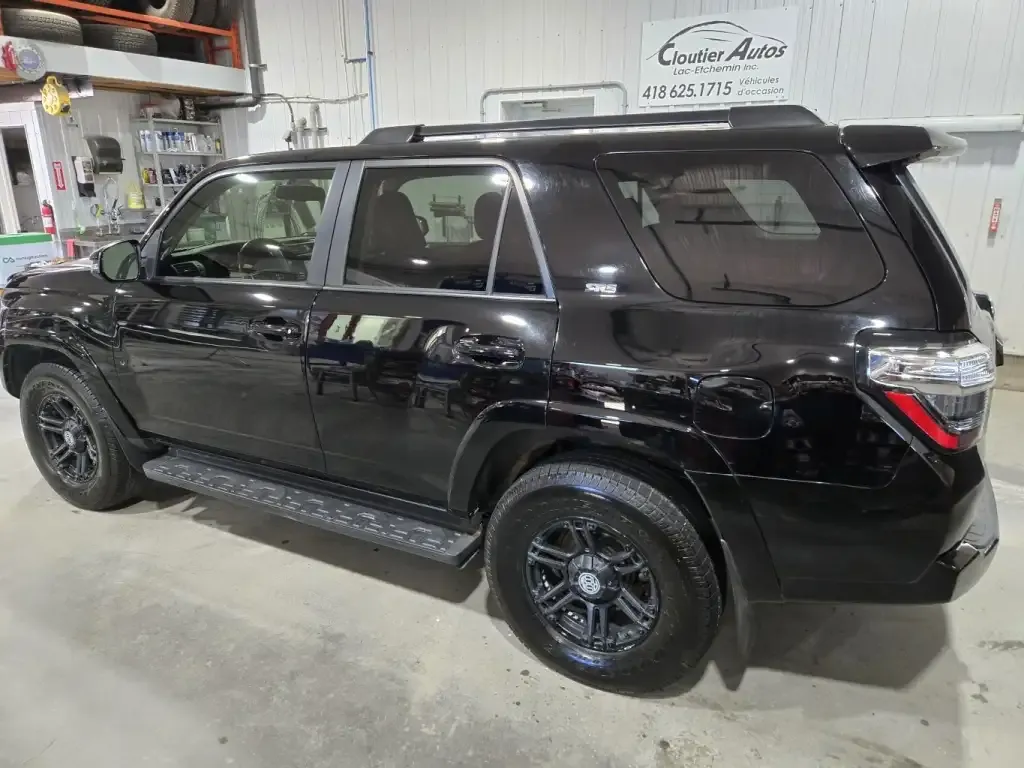 Toyota 4Runner 2014 photo 3