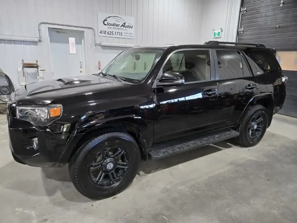 Toyota 4Runner 2014 photo 2