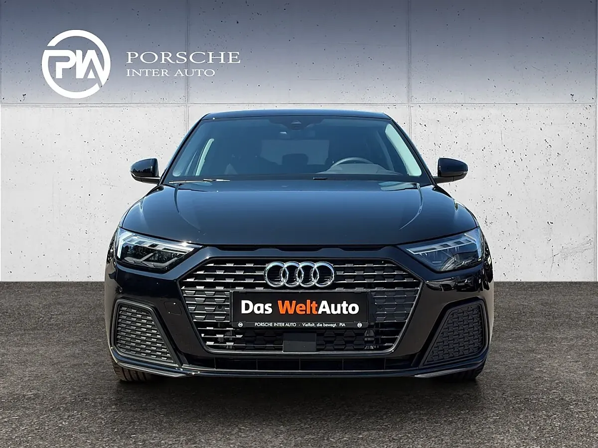 Audi A1 2026 photo 2
