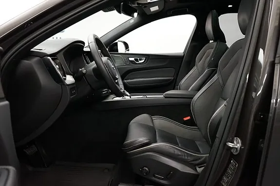 Volvo Xc60 2023 photo 5