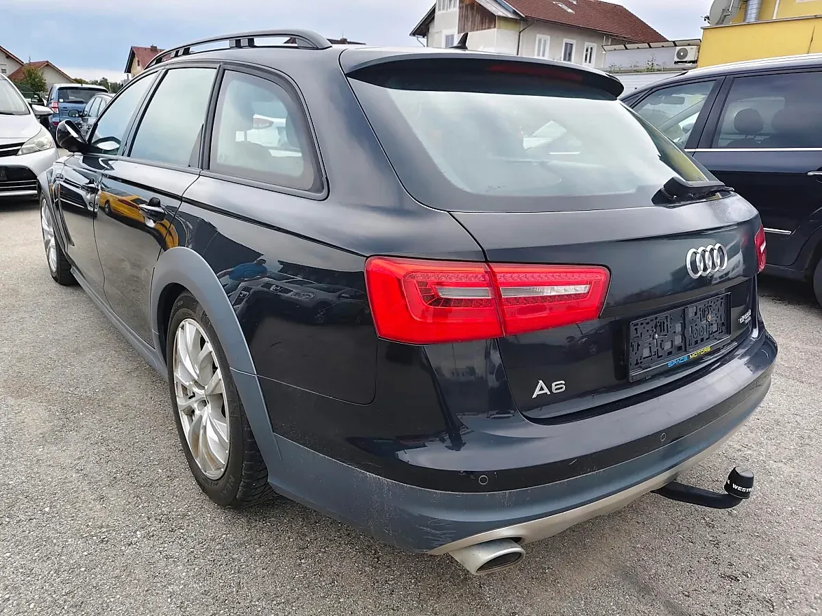 Audi A6 Allroad 2012 photo 4