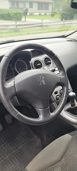 Peugeot 308 2009 photo 5