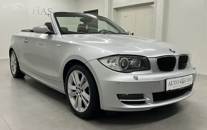 BMW 1 Series 2009 photo 3