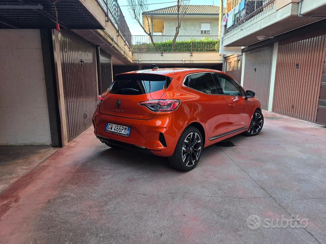 Renault Clio 2024 photo 3