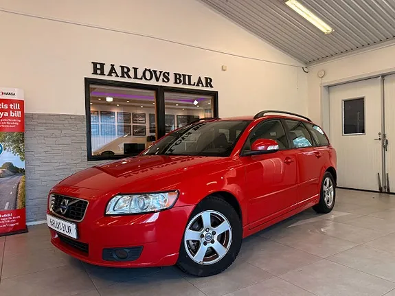 Volvo V50 2011 photo 2