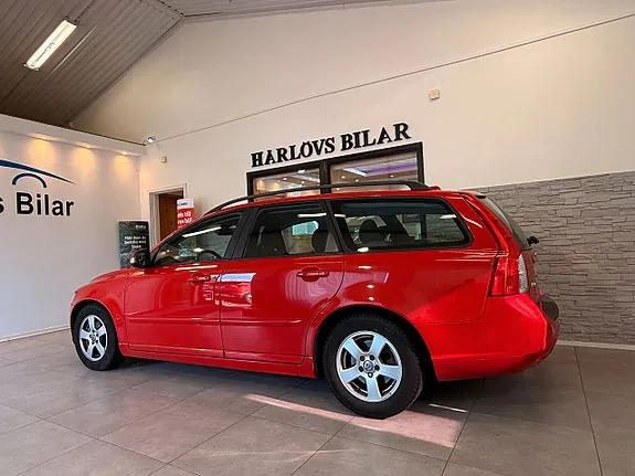 Volvo V50 2011 photo 5