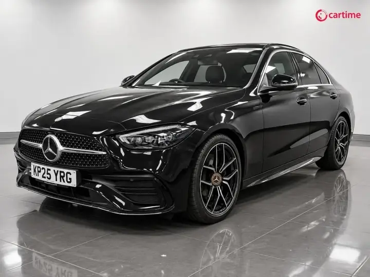 Mercedes-Benz C-Class 2025 photo 4