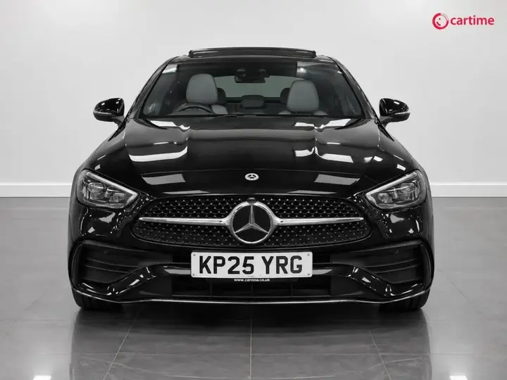 Mercedes-Benz C-Class 2025 photo 2
