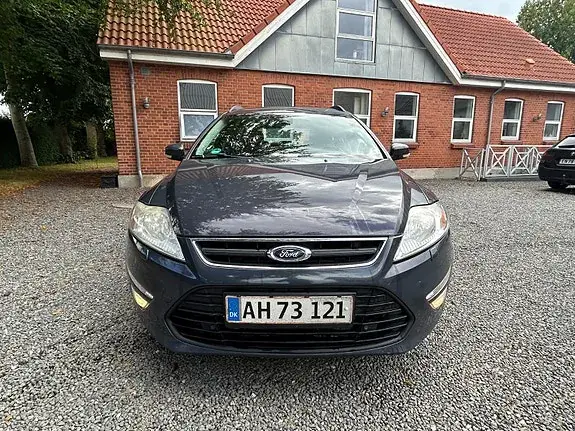 Ford Mondeo 2012 photo 2