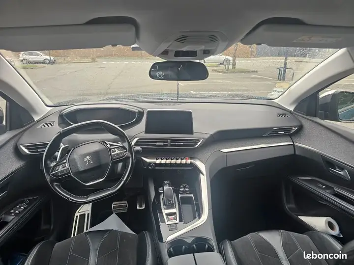 Peugeot 5008 2017 photo 3