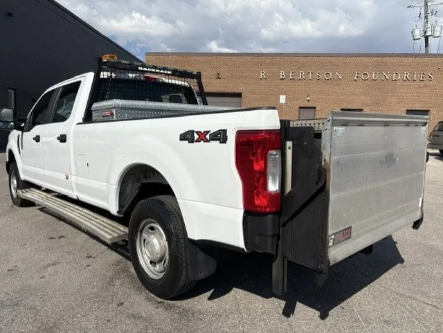 Ford F350 2017 photo 3