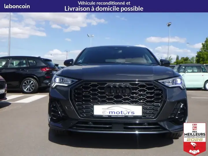 Audi Q3 2023 photo 2