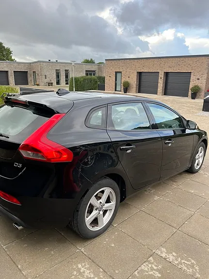 Volvo V40 2012 photo 3