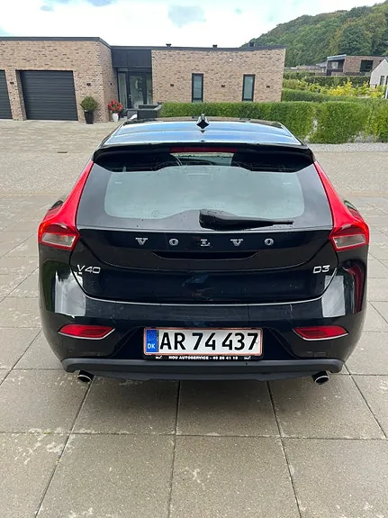 Volvo V40 2012 photo 4