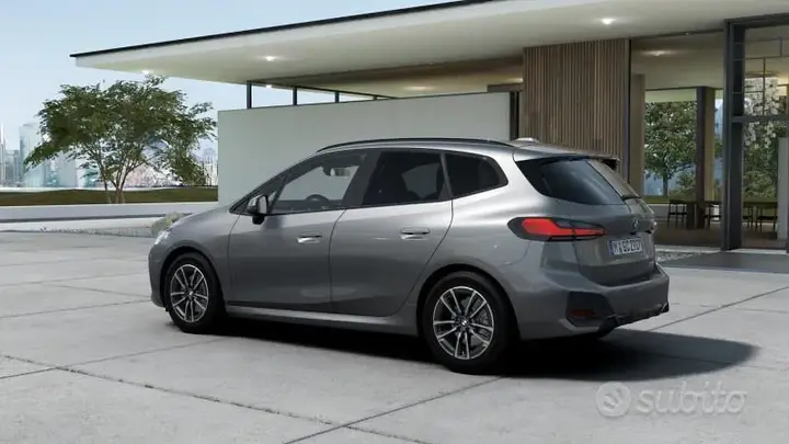 BMW 2 Series Active Tourer 2026 photo 2