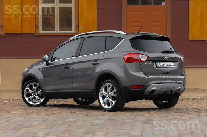 Ford Kuga 2012 photo 2