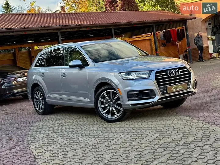 Audi Q7 2019 photo 3