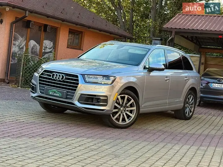 Audi Q7