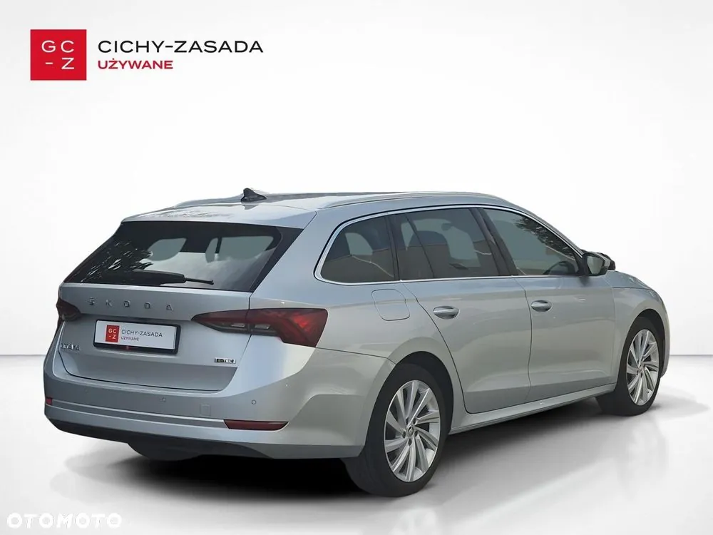 Skoda Octavia 2023 photo 5