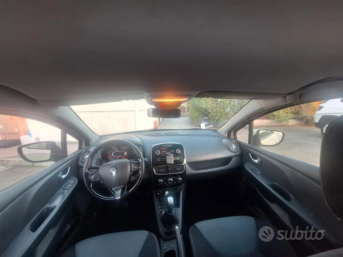 Renault Clio 2018 photo 3