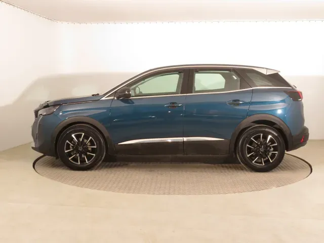 Peugeot 3008 2023 photo 2