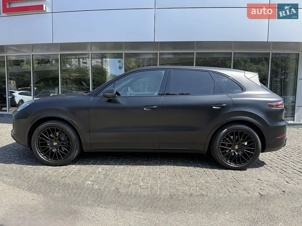Porsche Cayenne 2022 photo 2