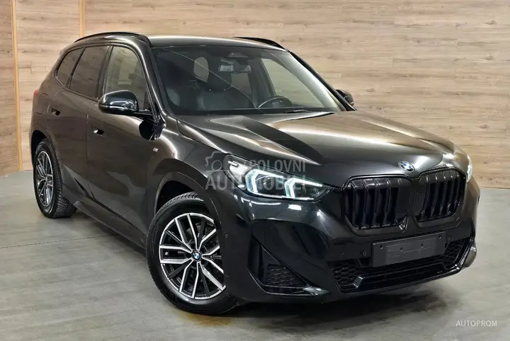 BMW X1 2023 photo 3