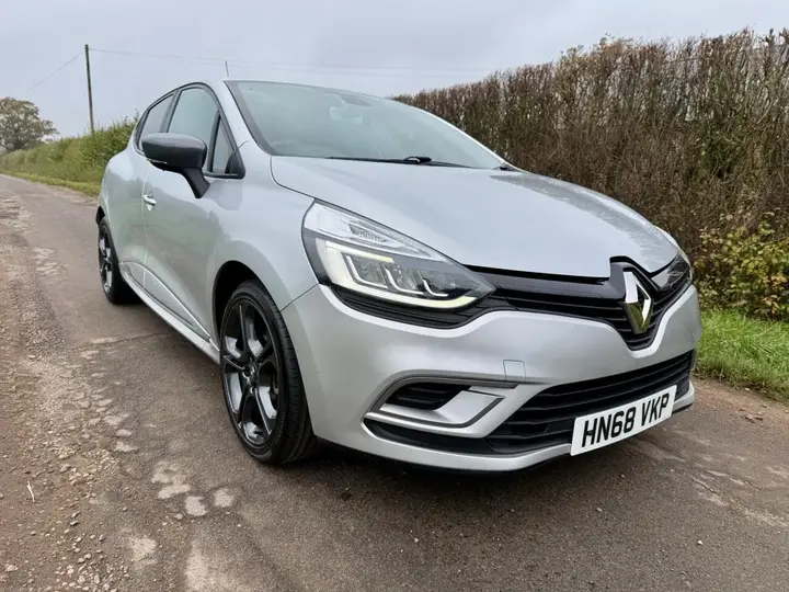 Renault Clio 2018 photo 2