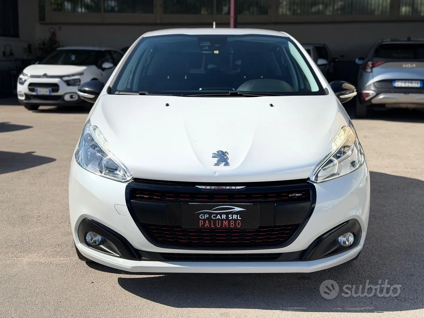 Peugeot 208 2018 photo 2