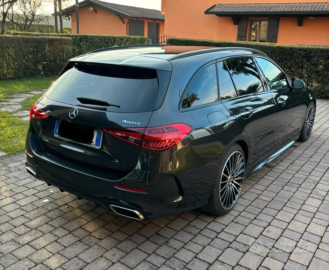 Mercedes-Benz C-Class 2023 photo 2
