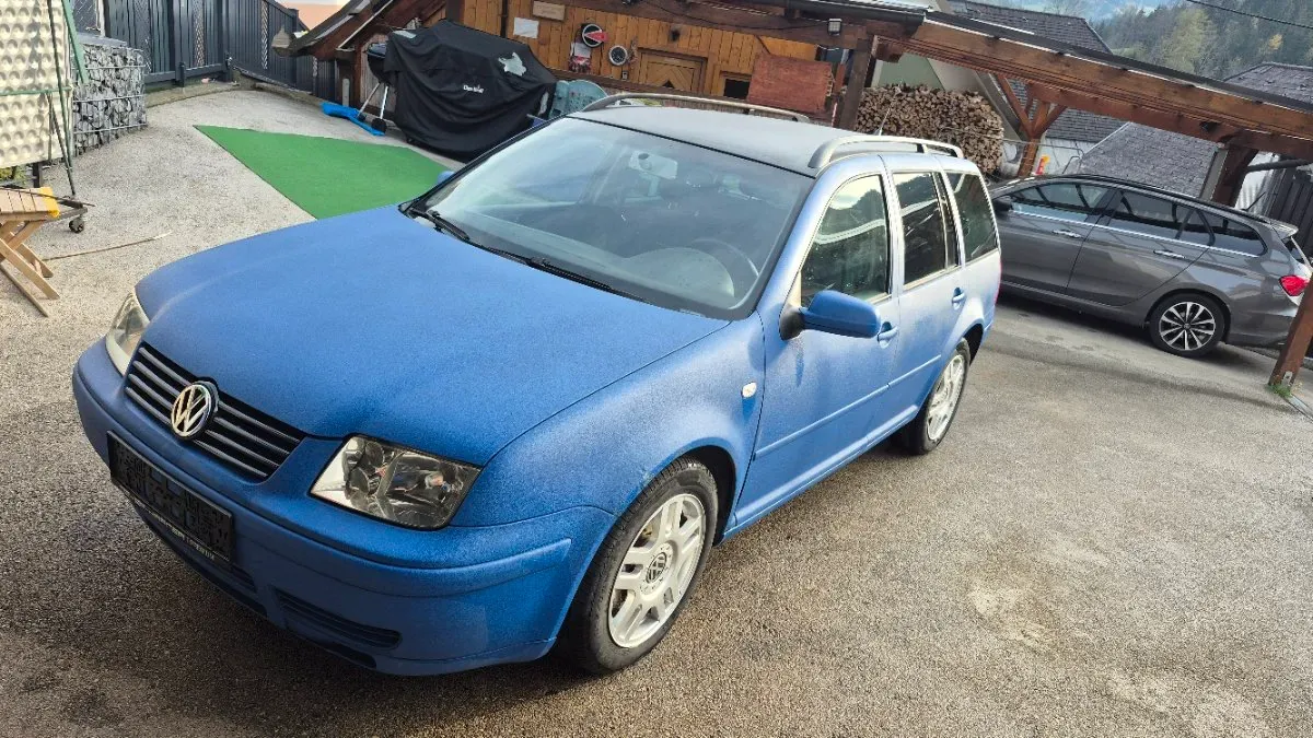 Volkswagen Bora 2003 photo 2