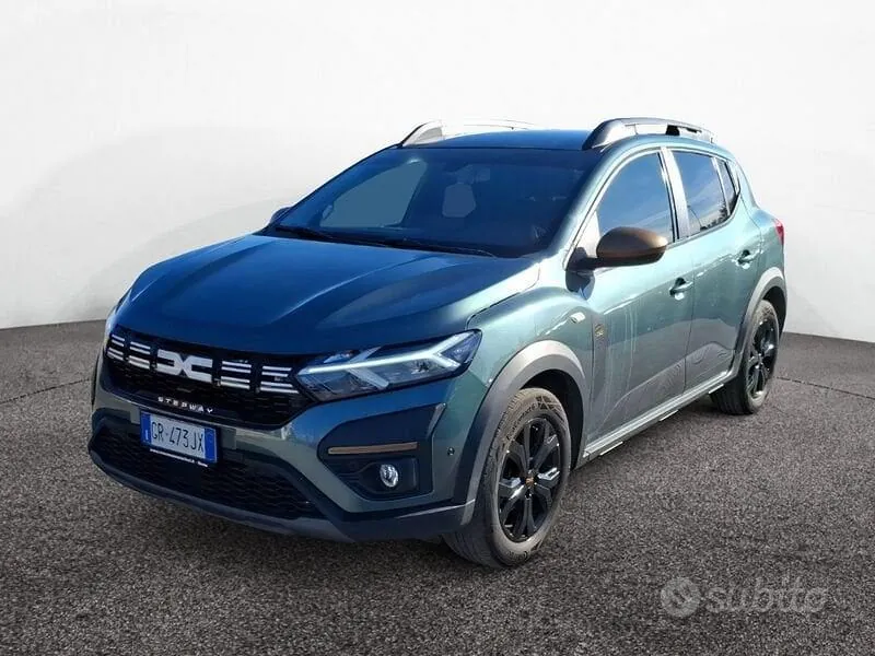 Dacia Sandero Stepway 2023 photo 2