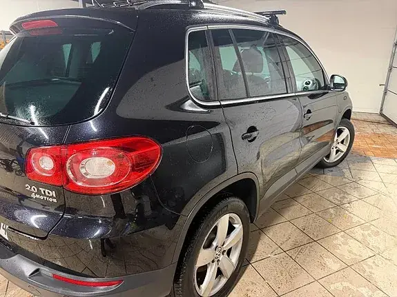 Volkswagen Tiguan 2011 photo 5