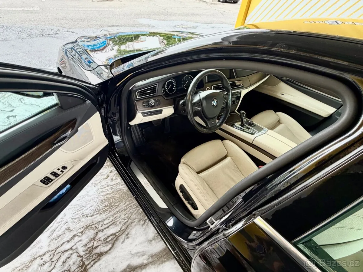 BMW 7 Series 2013 photo 5