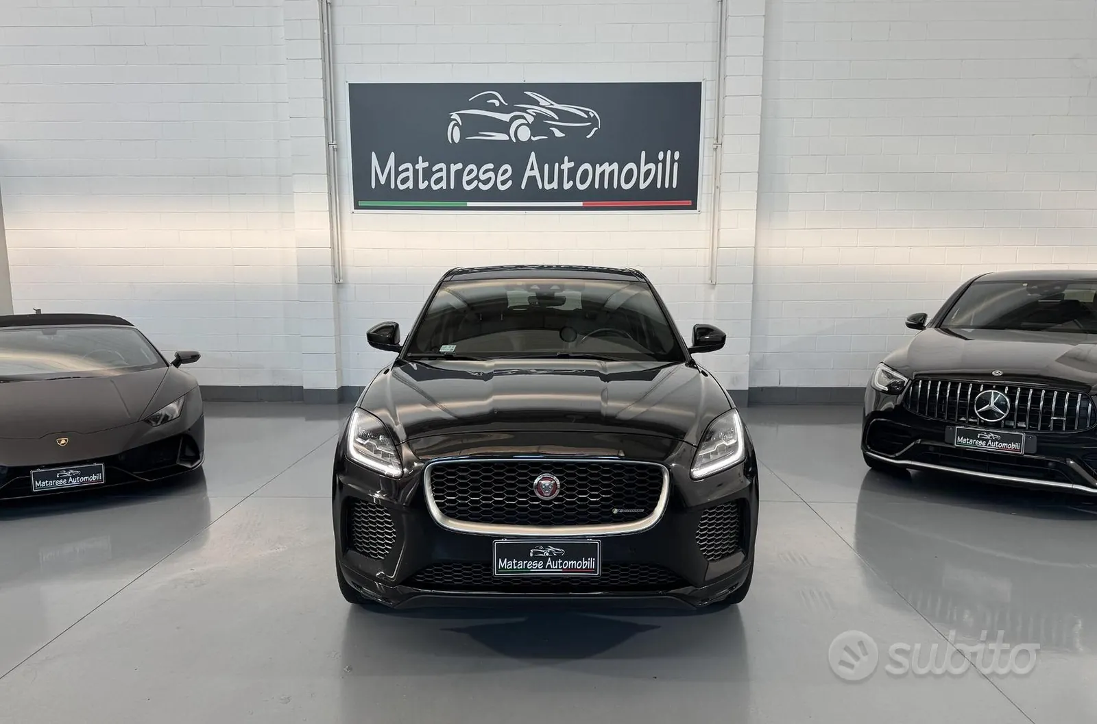 Jaguar E-Pace 2019 photo 2
