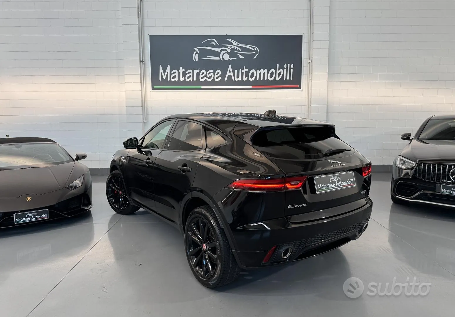 Jaguar E-Pace 2019 photo 3