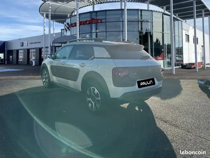 Citroen C4 Cactus 2015 photo 2