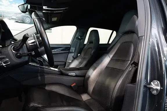 Porsche Panamera 2018 photo 4