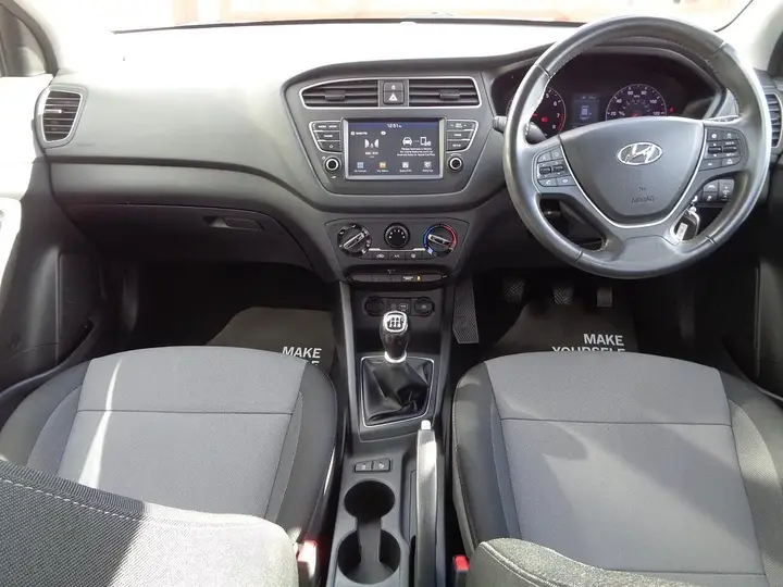 Hyundai I20 2018 photo 3