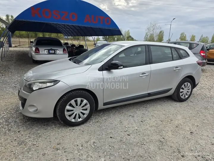 Renault Megane 2014 photo 3