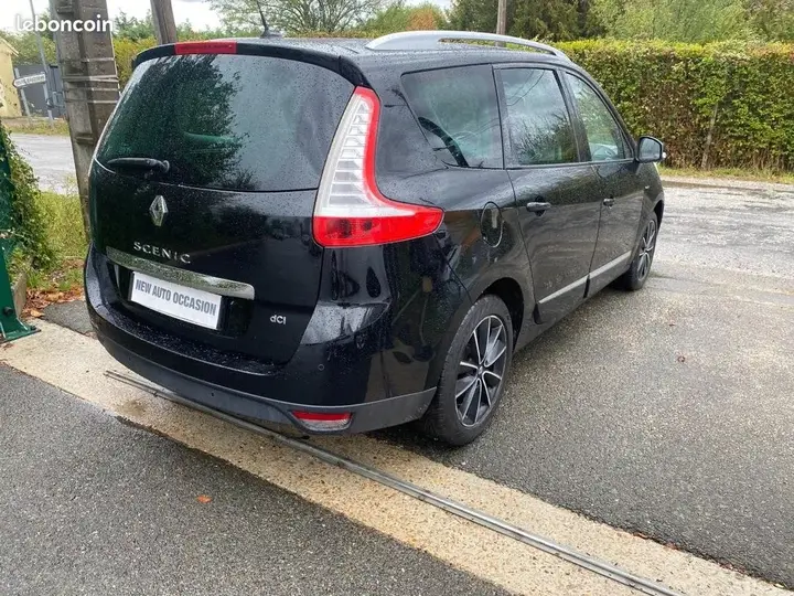 Renault Grand Scenic 2013 photo 2
