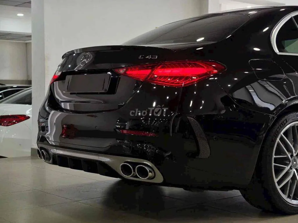 Mercedes-Benz C-Class 2024 photo 4