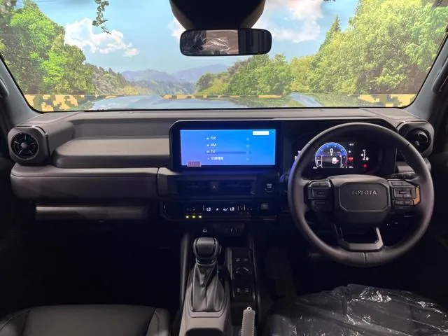 Toyota Land Cruiser Fj 2026 photo 2