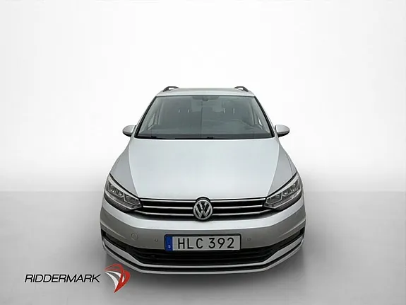 Volkswagen Touran 2018 photo 2