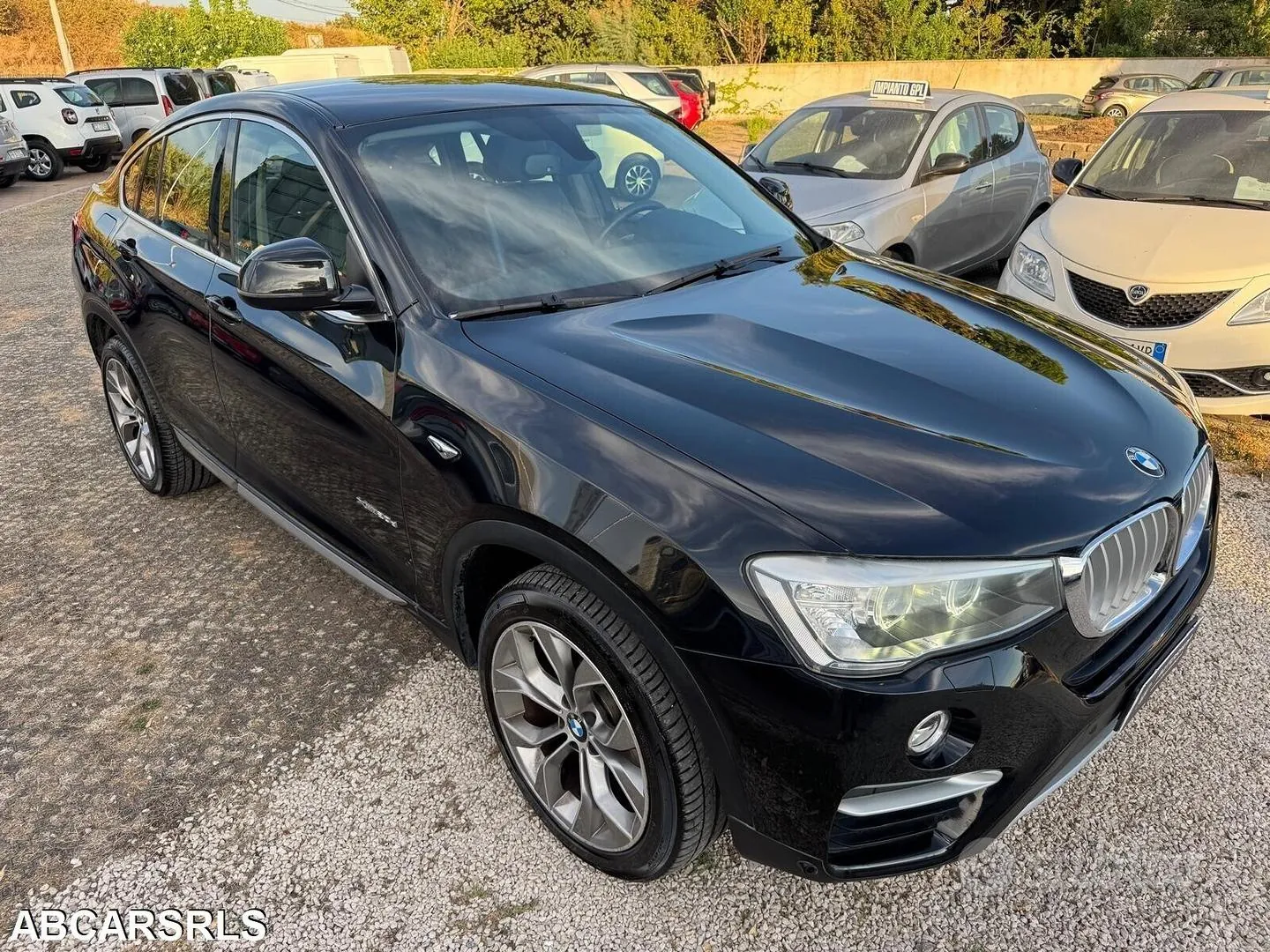 BMW X4 2015 photo 2