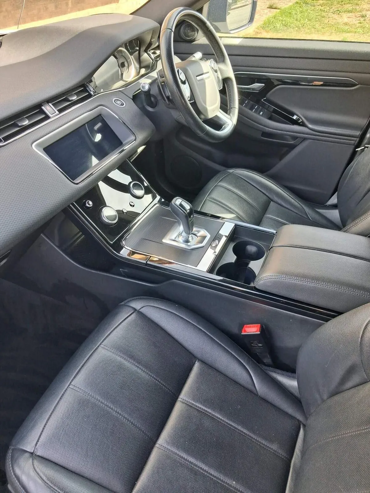 Land Rover Range Rover Evoque 2020 photo 5