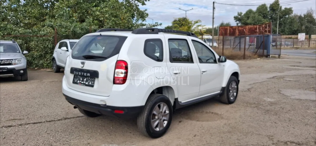 Dacia Duster 2014 photo 3