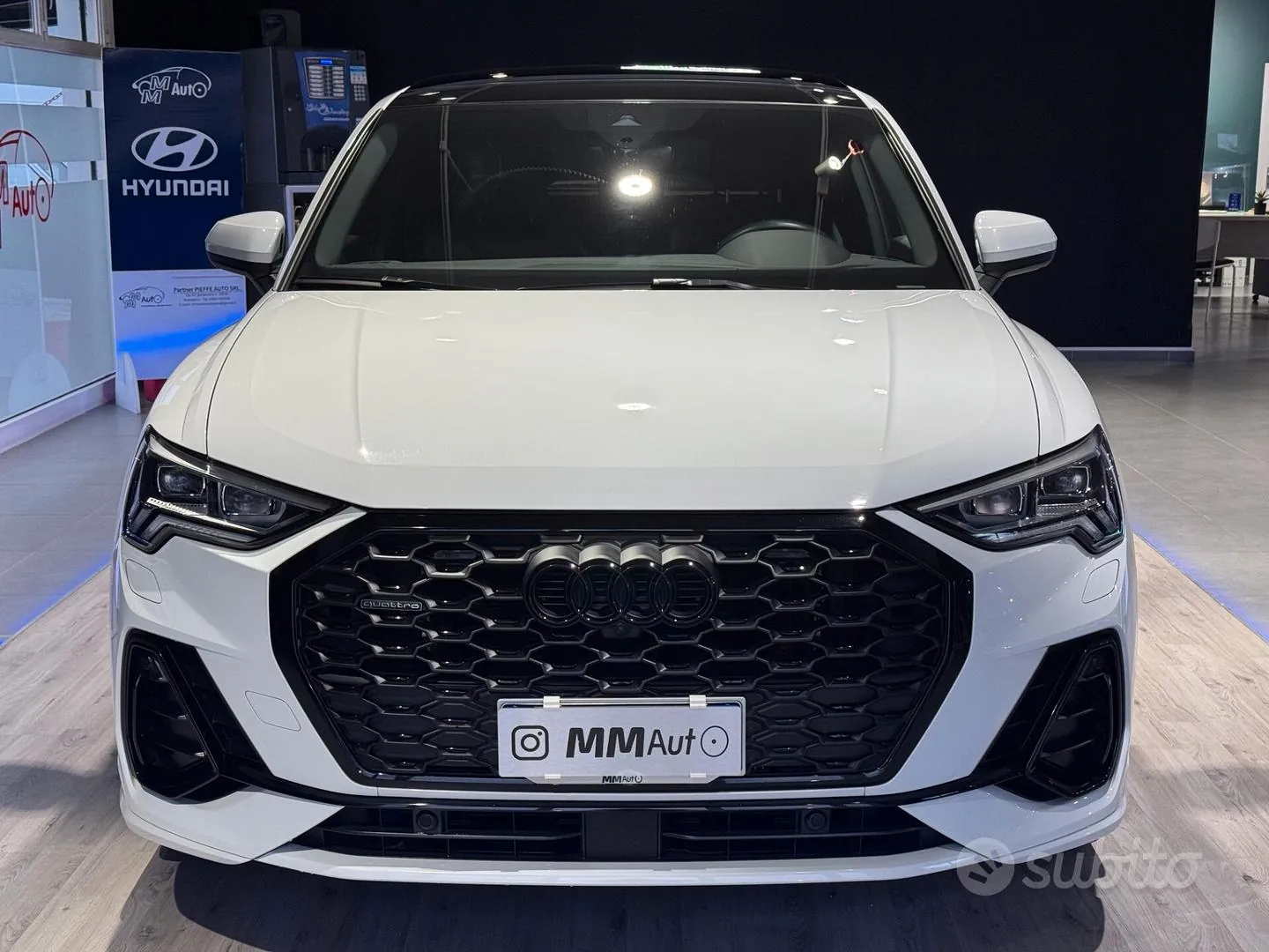 Audi Q3 2021 photo 2