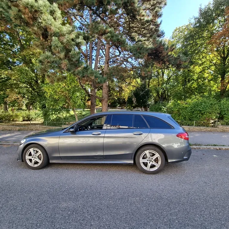 Mercedes-Benz C-Class 2017 photo 2